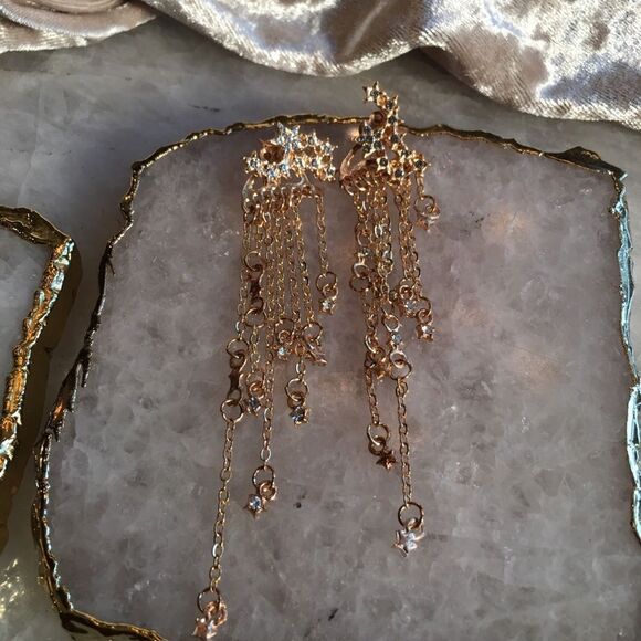 GOLD STARS on a Stud w The Dangling Stars Behind! - Picture 7 of 12